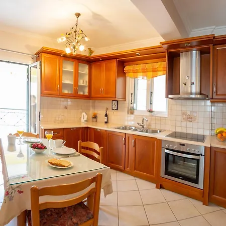 Rachi Apartments, Nydri (Lefkada)