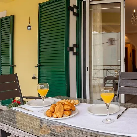Rachi Apartments, Nydri (Lefkada)